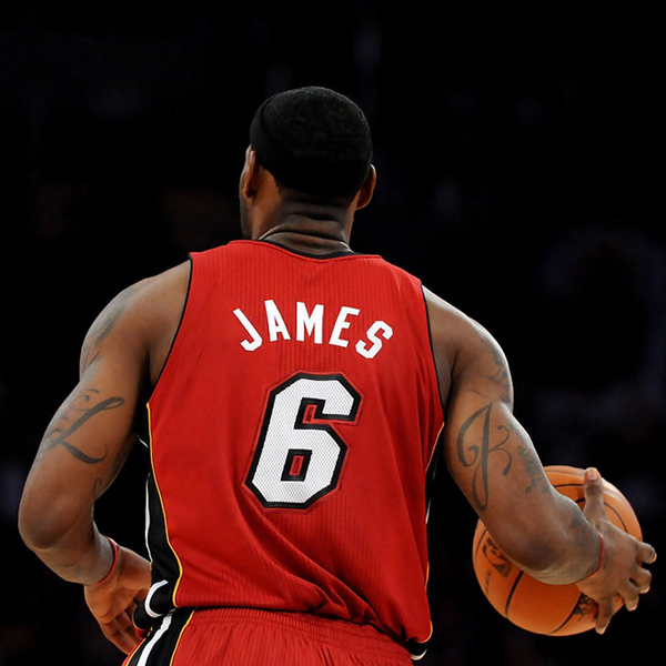 Free Download LeBron James Wallpaper for iPad 2 & iPad 18