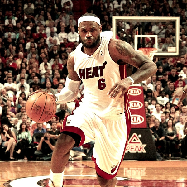 Free Download LeBron James Wallpaper for iPad 2 & iPad 25