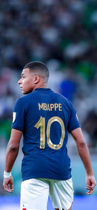 Free FIFA World Cup Qatar 2022 Kylian Mbappé Wallpaper 23 for iPhone and Android