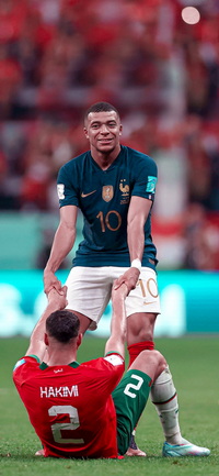 Free FIFA World Cup Qatar 2022 Kylian Mbappé Wallpaper 5 for iPhone and Android