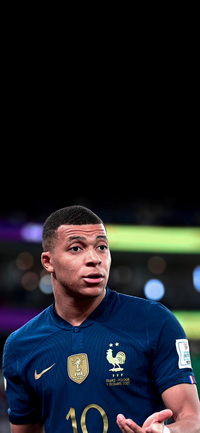 Free FIFA World Cup Qatar 2022 Kylian Mbappé Wallpaper 51 for iPhone and Android