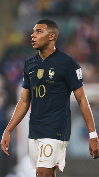 Free Kylian Mbappé Wallpaper 121 for iPhone and Android