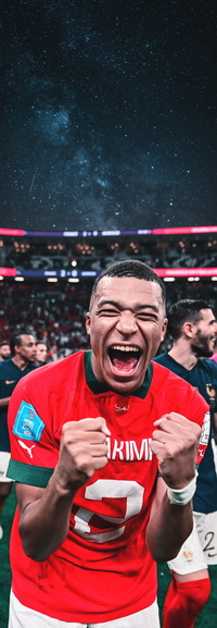 Free Kylian Mbappé Wallpaper 16 for iPhone and Android
