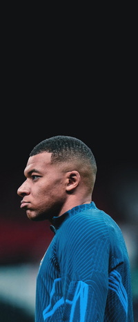 Free Kylian Mbappé Wallpaper 18 for iPhone and Android