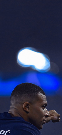 Free Kylian Mbappé Wallpaper 192 for iPhone and Android