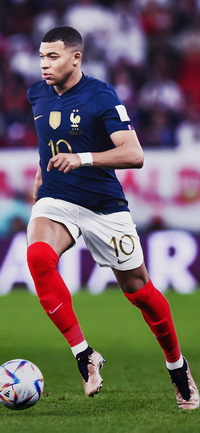 Free Kylian Mbappé Wallpaper 33 for iPhone and Android