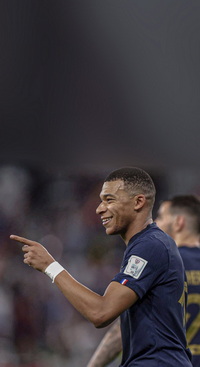Free Kylian Mbappé Wallpaper 95 for iPhone and Android