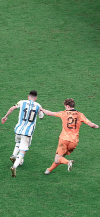 Free FIFA World Cup Qatar 2022 Argentina vs Netherlands Messi Wallpaper 21 for iPhone and Android