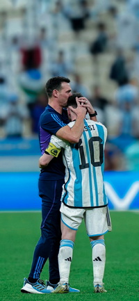 Free FIFA World Cup Qatar 2022 Argentina vs Netherlands Messi Wallpaper 8 for iPhone and Android