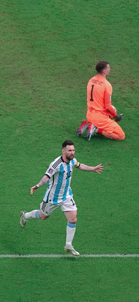 Free Lionel Messi Wallpaper 125 for iPhone and Android