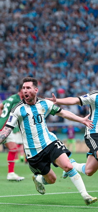 Free FIFA World Cup Qatar 2022 Argentina vs Mexico Messi Wallpaper 6 for iPhone and Android